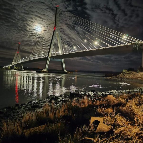 Puente Internacional